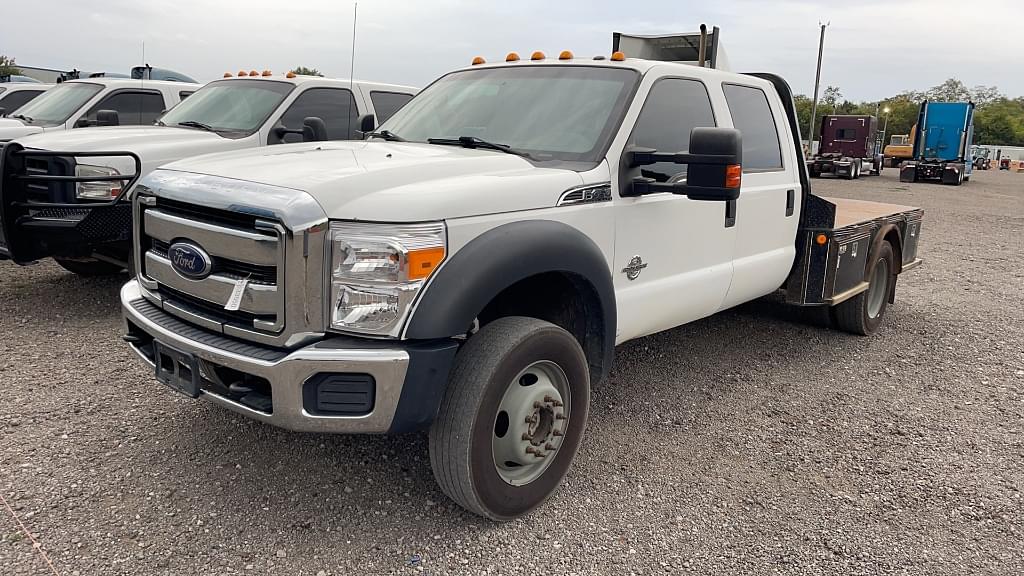 Image of Ford F-450 Primary image