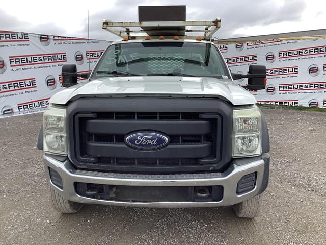 Image of Ford F-450 equipment image 1