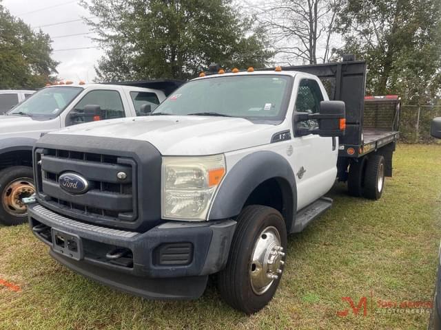 Image of Ford F-450 equipment image 3