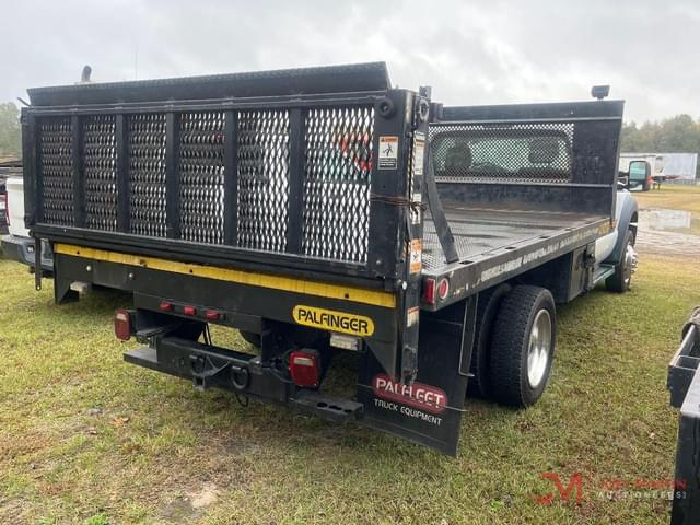 Image of Ford F-450 equipment image 1