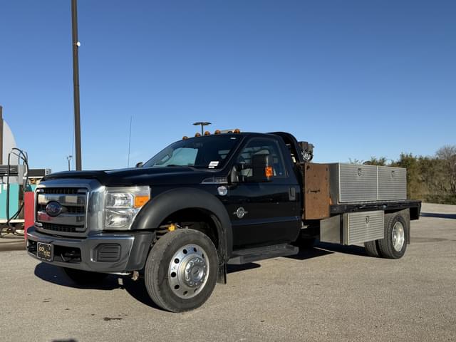 Image of Ford F-450 equipment image 2