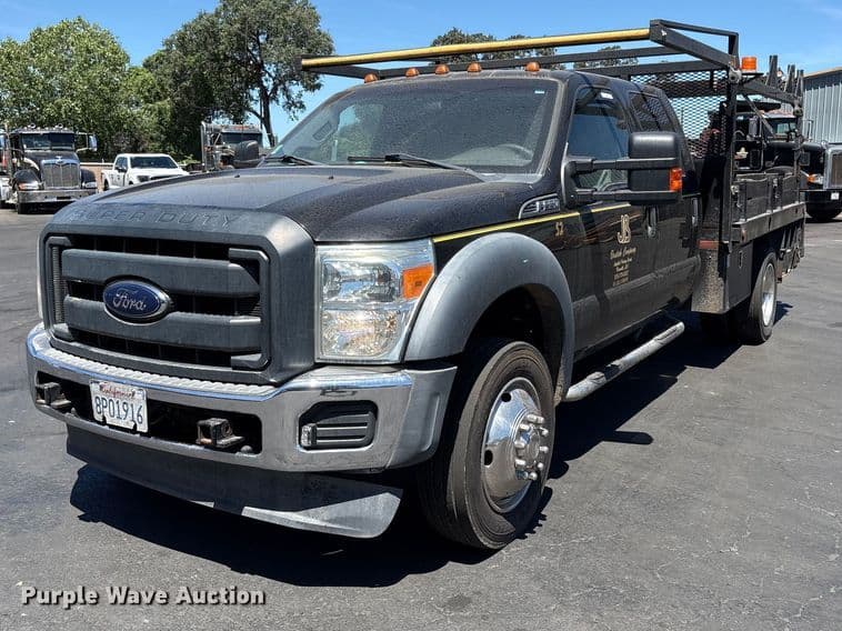 Image of Ford F-550 Primary image