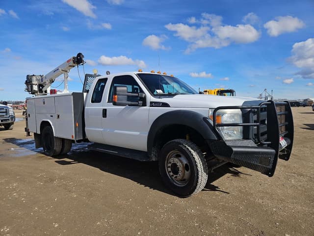Image of Ford F-550 equipment image 1