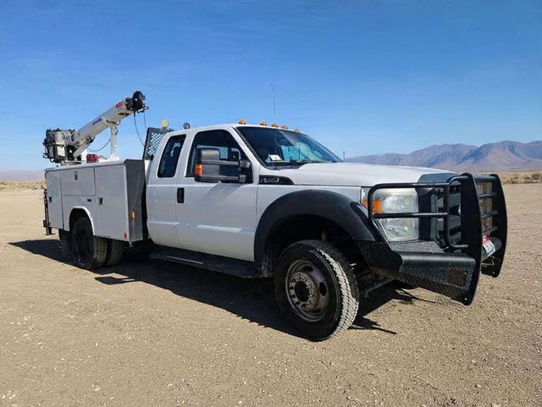 Image of Ford F-550 Primary image