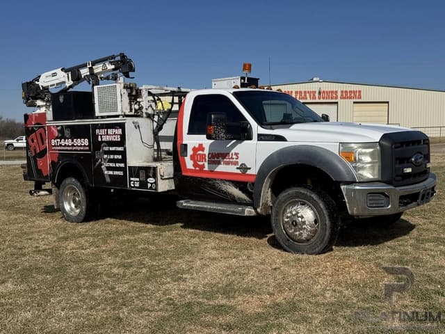 Image of Ford F-550 equipment image 1