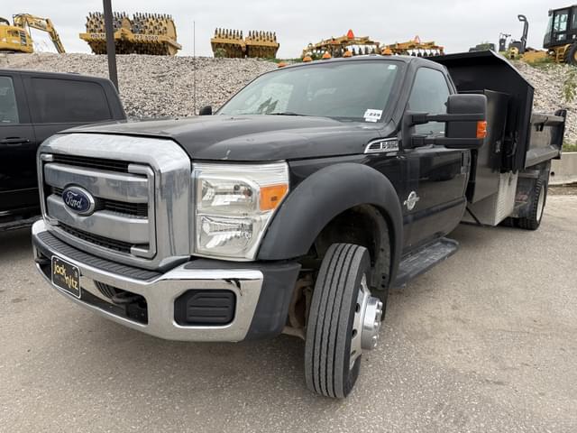 Image of Ford F-550 equipment image 3