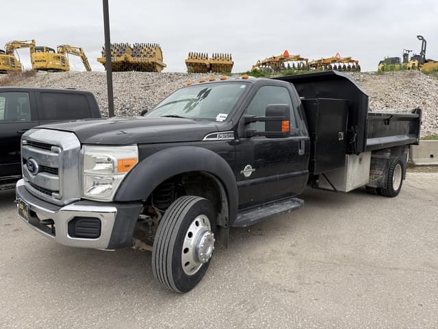 Image of Ford F-550 equipment image 2