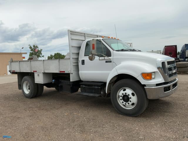 Image of Ford F-650 equipment image 1