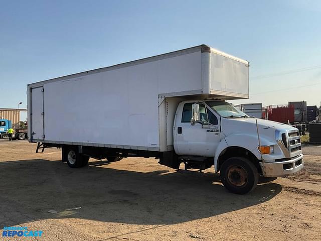 Image of Ford F-650 equipment image 1