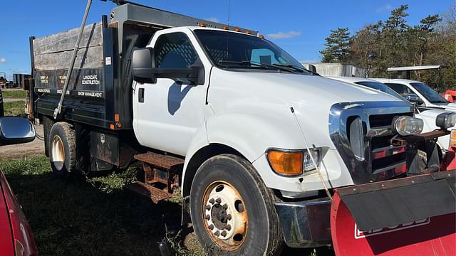 Image of Ford F-650 equipment image 1