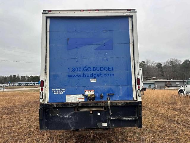 Image of Ford F-750 equipment image 4