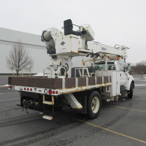 Image of Ford F-750 equipment image 3