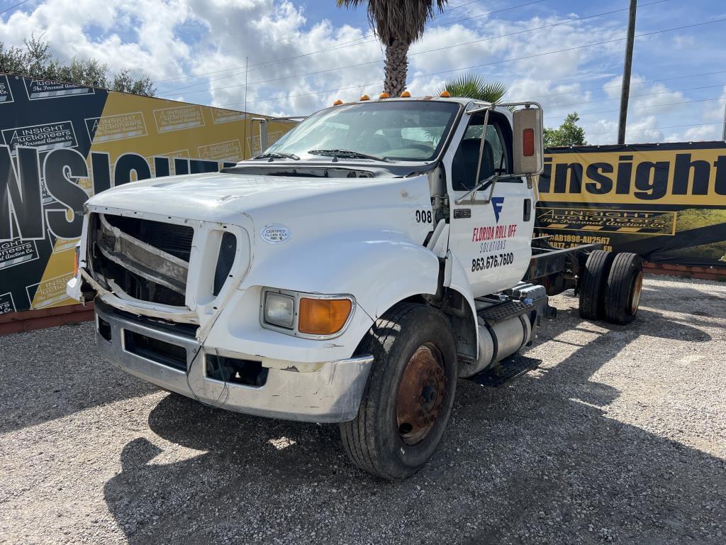 Image of Ford F-750 Primary image