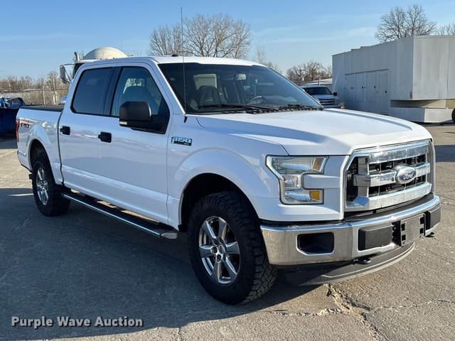 Image of Ford F-150 equipment image 2