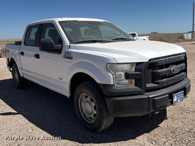 Image of Ford F-150 equipment image 2
