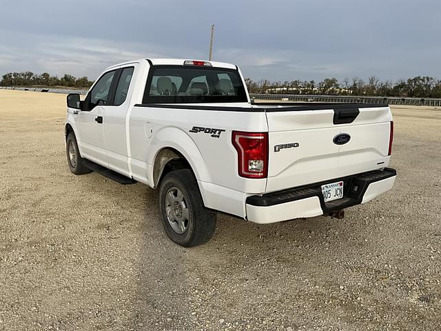 Image of Ford F-150 equipment image 3