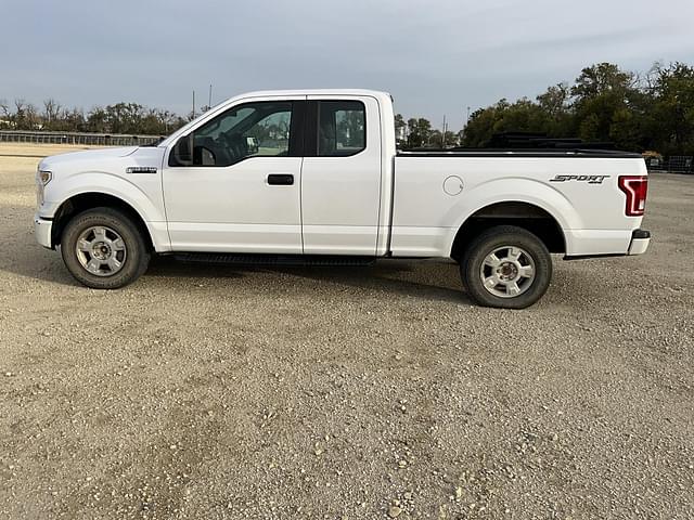 Image of Ford F-150 equipment image 2