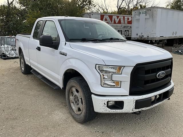 Image of Ford F-150 equipment image 1