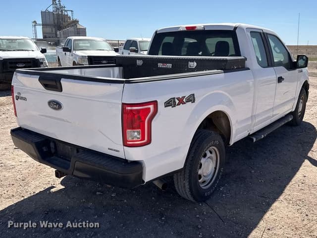 Image of Ford F-150 equipment image 4