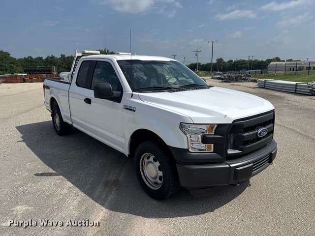 Image of Ford F-150 equipment image 2