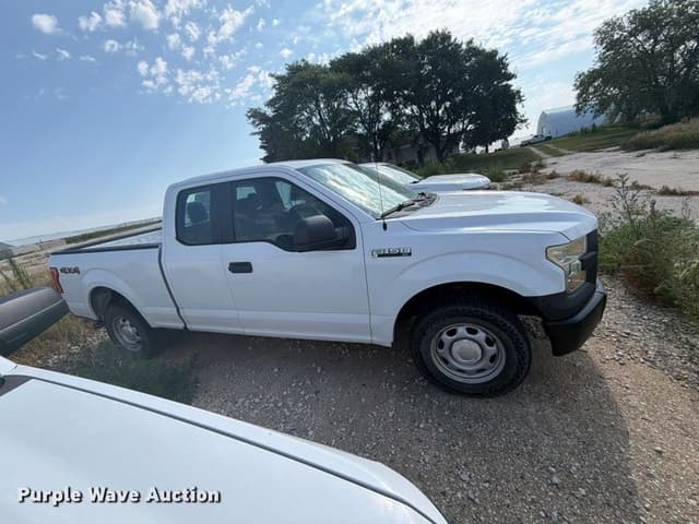 Image of Ford F-150 equipment image 3