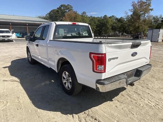 Image of Ford F-150 equipment image 3