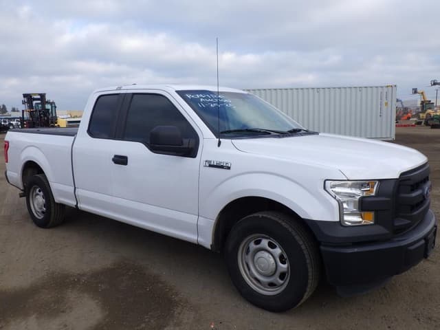 Image of Ford F-150 equipment image 1