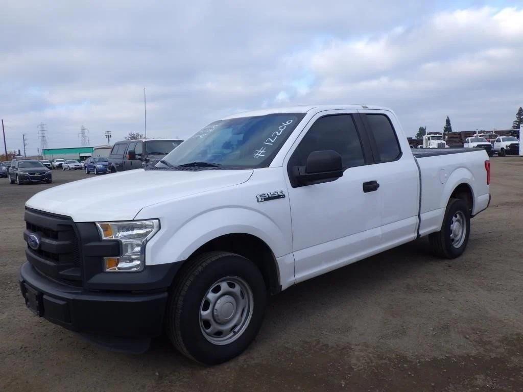 2015 Ford F-150 Equipment Image0