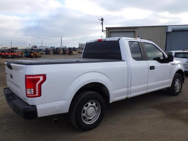 Image of Ford F-150 equipment image 2