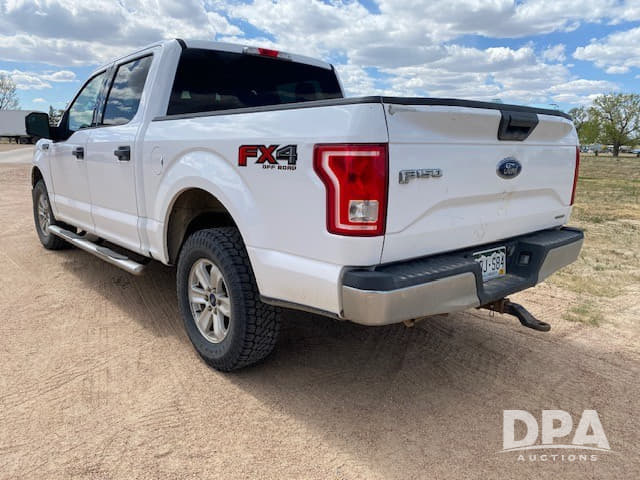 Image of Ford F-150 equipment image 2