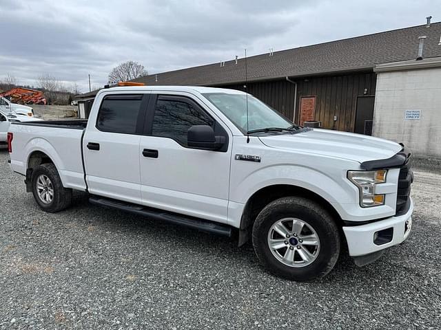 Image of Ford F-150 equipment image 3