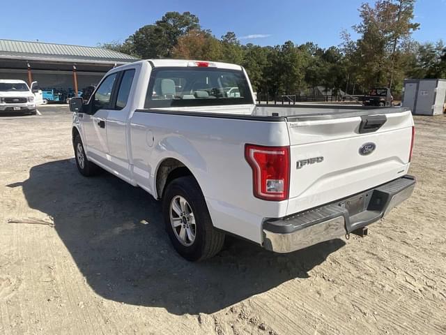 Image of Ford F-150 equipment image 2