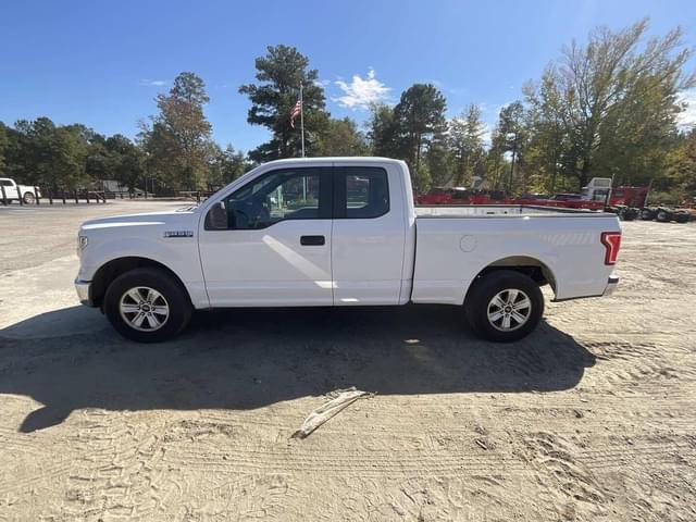 Image of Ford F-150 equipment image 1