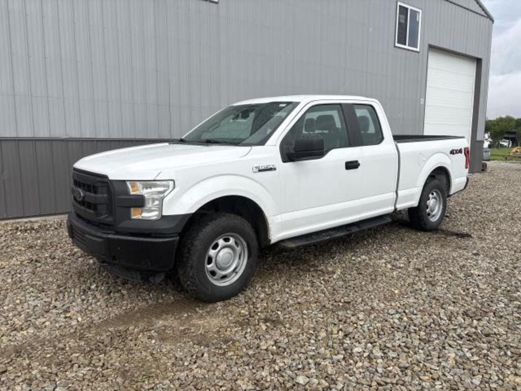 2015 Ford F-150 Equipment Image0
