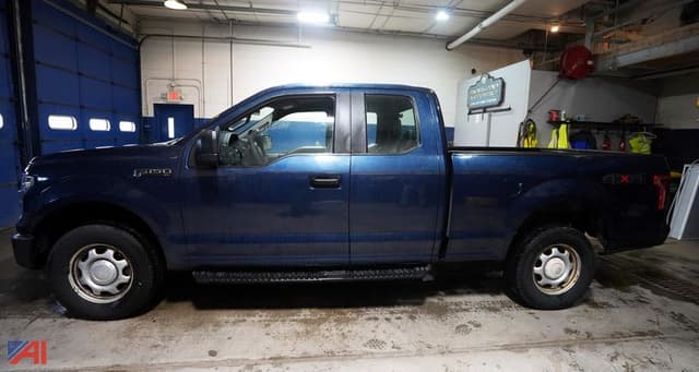 Image of Ford F-150 equipment image 1