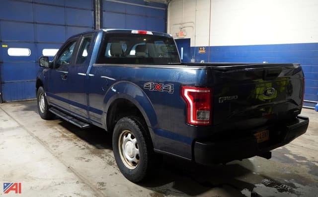 Image of Ford F-150 equipment image 2