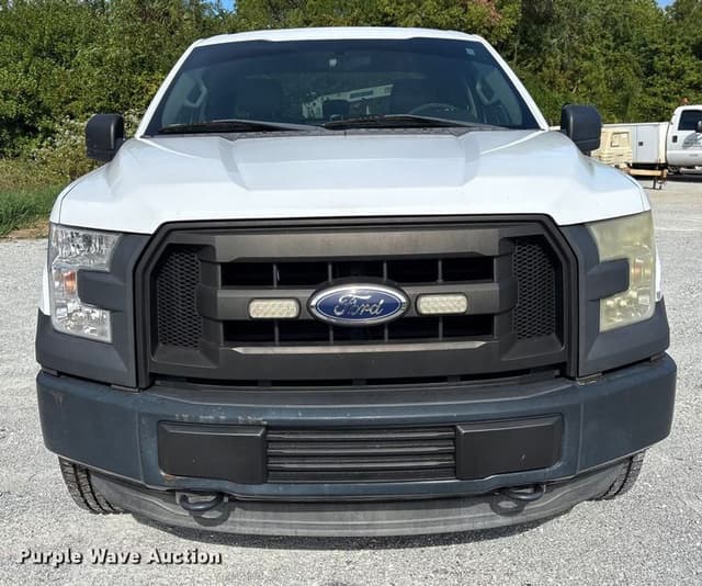 Image of Ford F-150 equipment image 1
