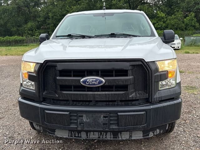 Image of Ford F-150 equipment image 1