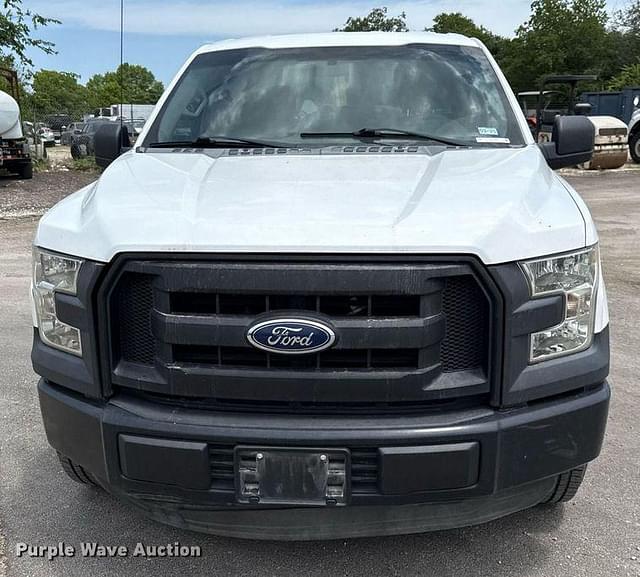 Image of Ford F-150 equipment image 1
