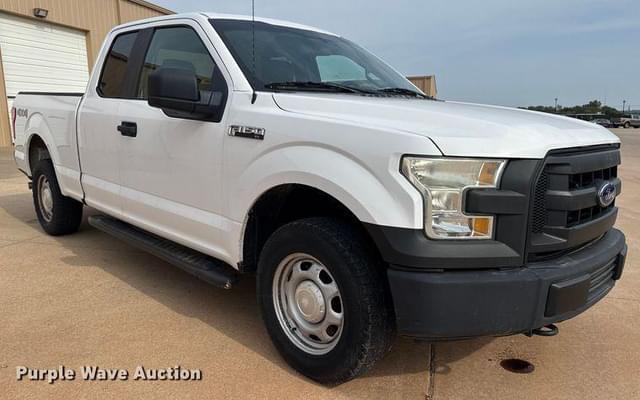 Image of Ford F-150 equipment image 2