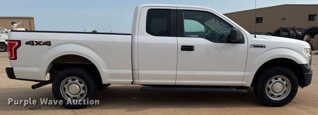 Image of Ford F-150 equipment image 3