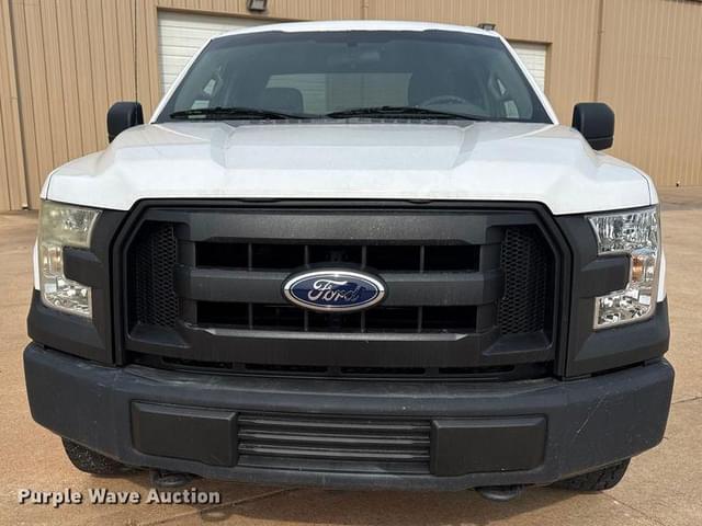 Image of Ford F-150 equipment image 1