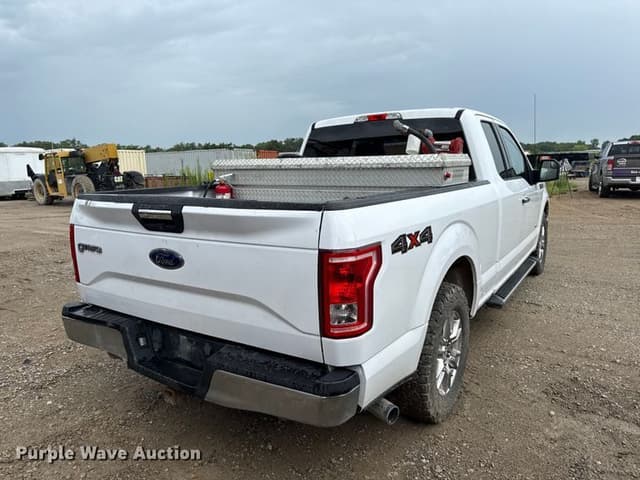 Image of Ford F-150 equipment image 4