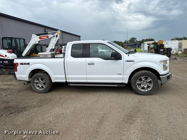 Image of Ford F-150 equipment image 3