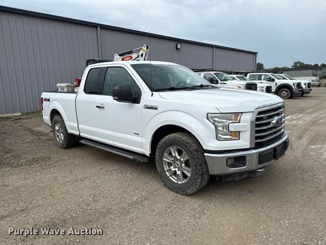 Image of Ford F-150 equipment image 2