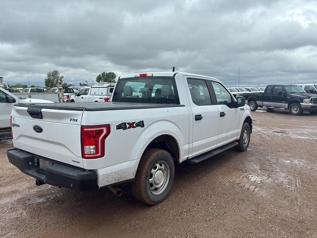 Image of Ford F-150 equipment image 2