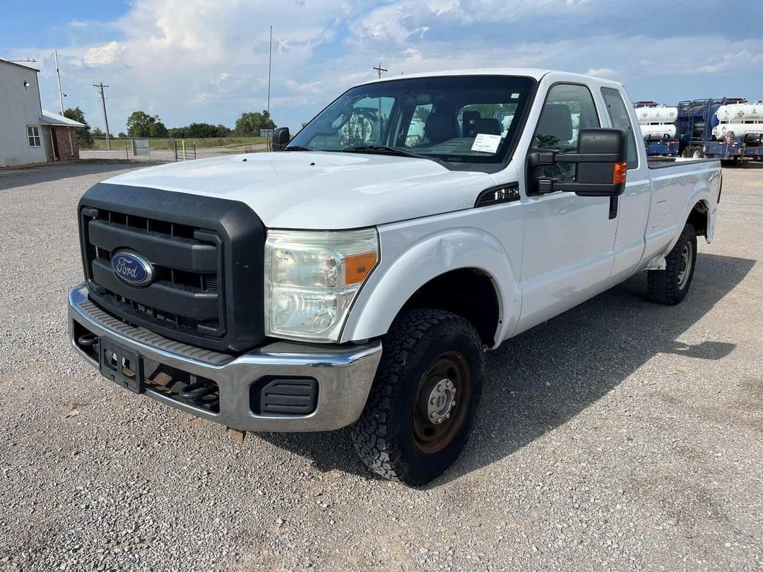 Image of Ford F-250 Primary image
