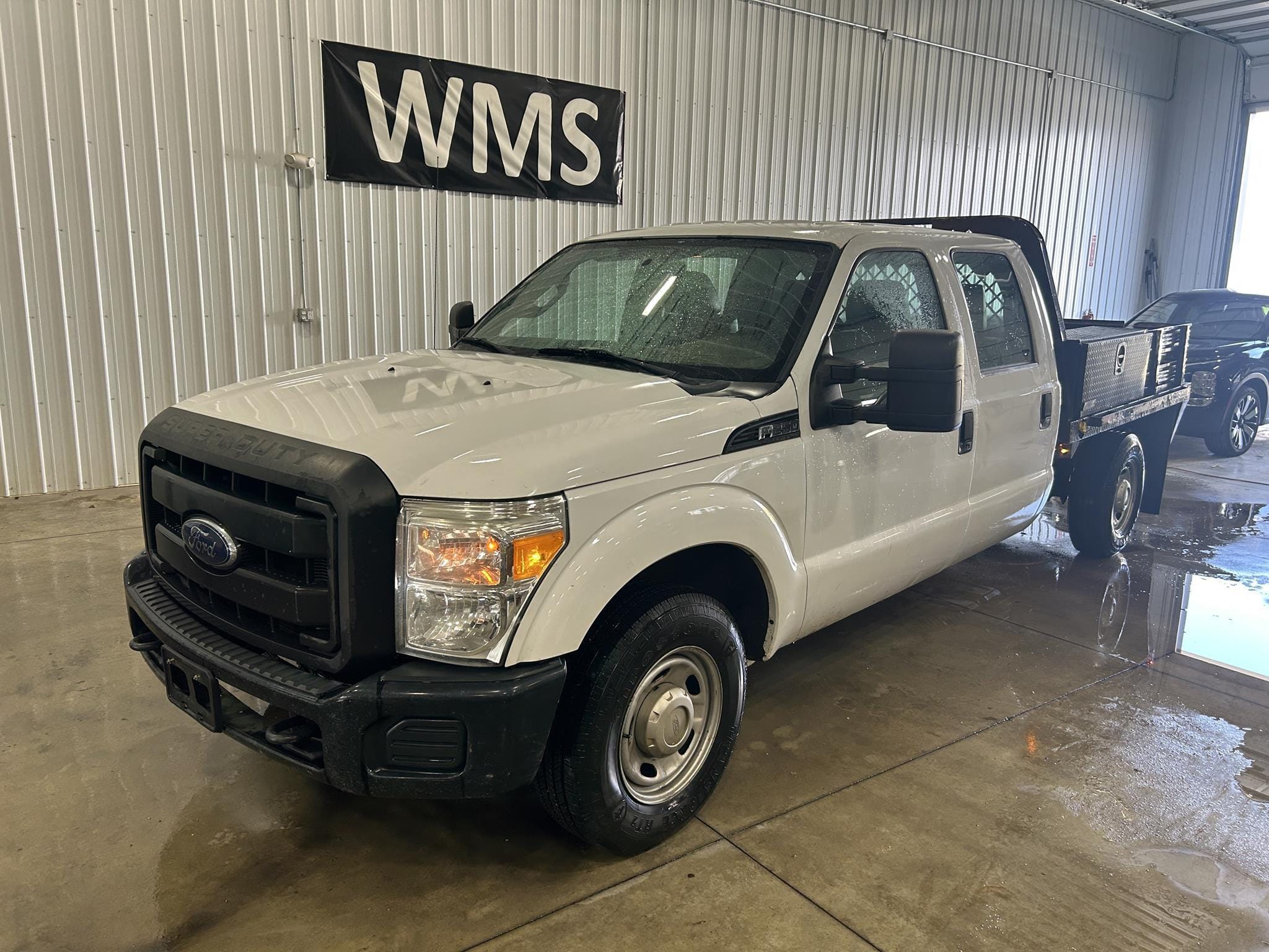 2015 Ford F-250 Equipment Image0