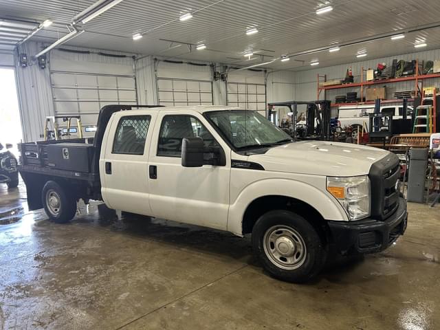 Image of Ford F-250 equipment image 2