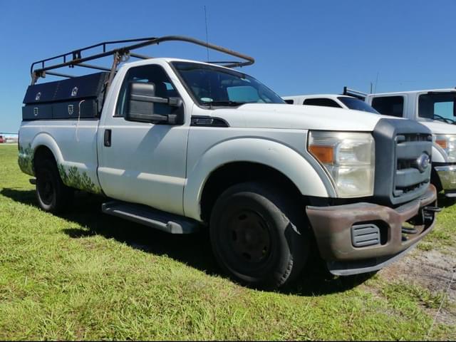 Image of Ford F-250 equipment image 1